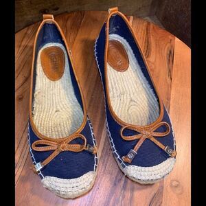 Michael Kors womens navy blue slip ons.   Inv 5248